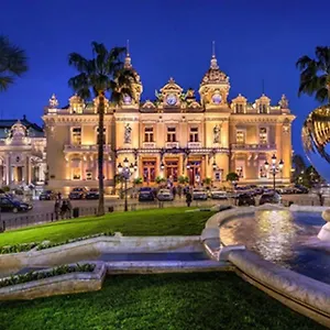 Monaco, Luxe, A 250m Casino Gasthuis